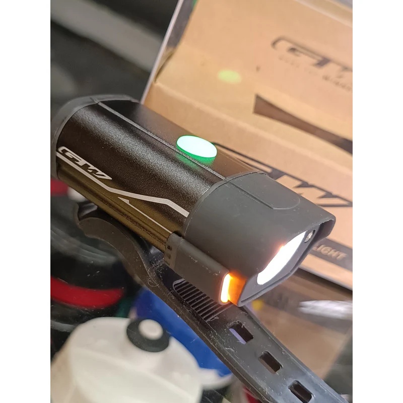 Combo Luz Bicicleta Delantera Trasera Gw Alta Potencia Usb Negro - Imagen 4