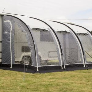 Avancé Caravana Ultima Versara 390